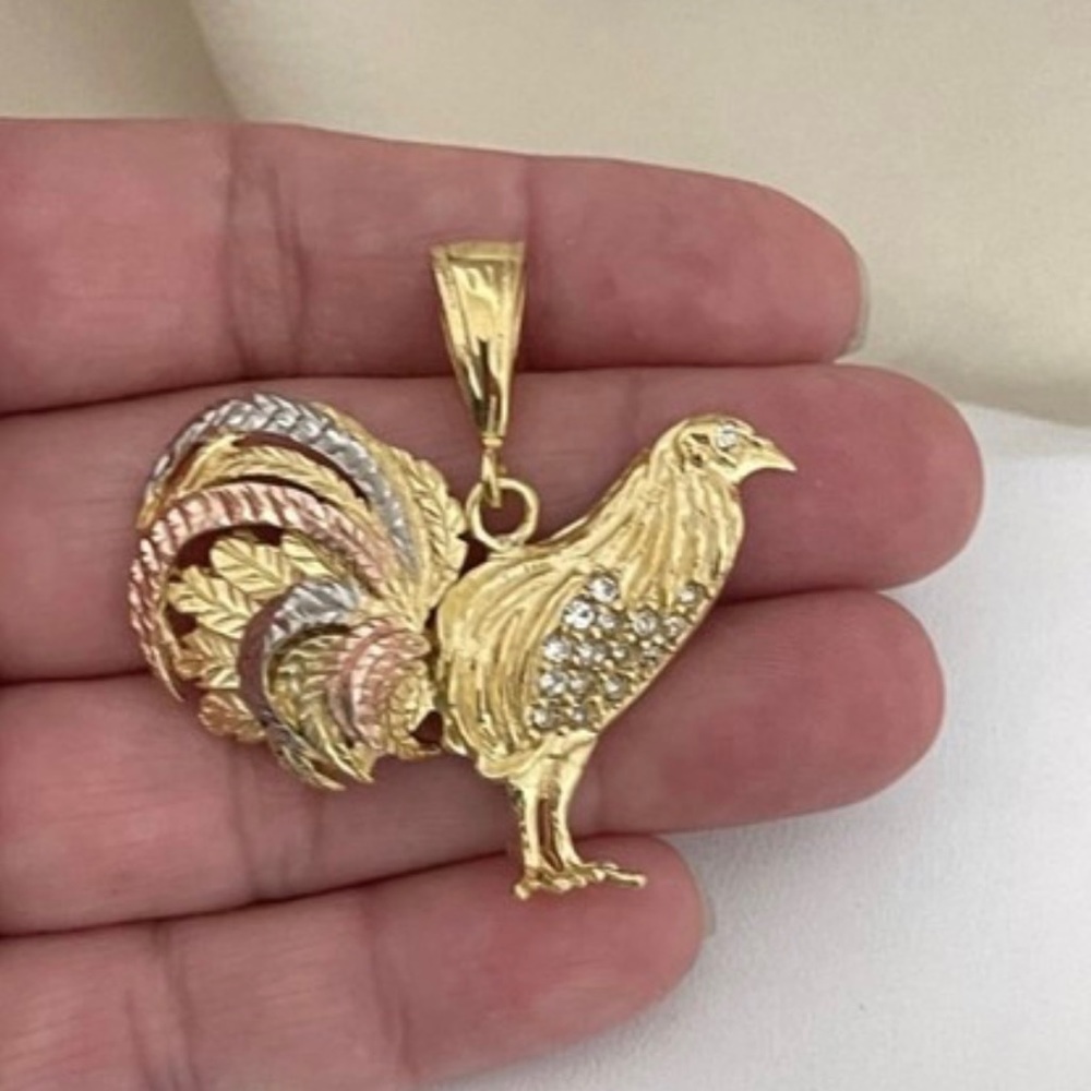 14k Gold Filled Rooster Charm, Medalla De Gallo Para Hombre - Picture 2 of 4